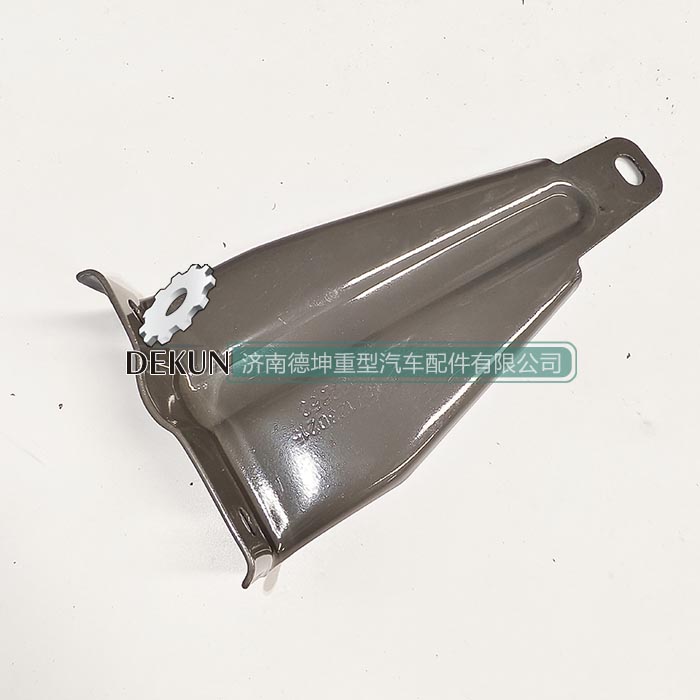 豪沃E7-N7左踏步后吊架 豪沃E7-N7左踏步后吊架