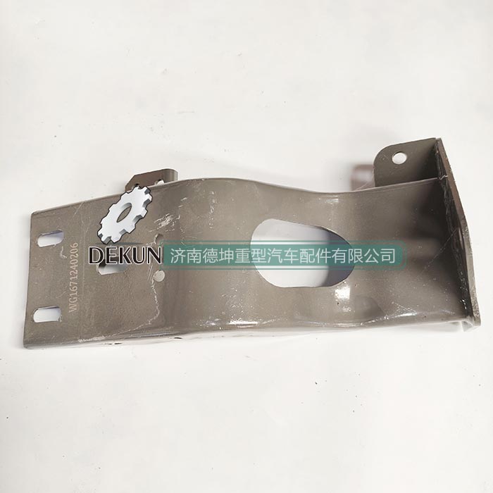 豪沃E7-N7脚踏板支架右 豪沃E7-N7脚踏板支架右