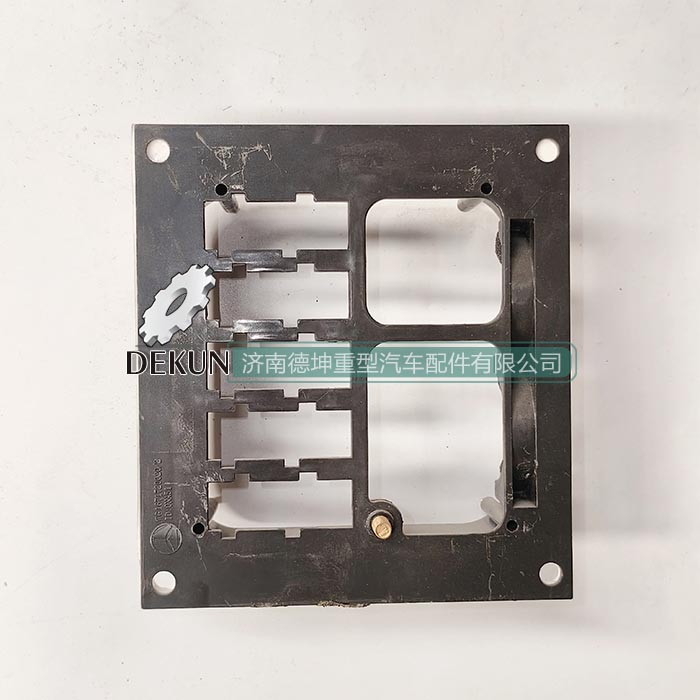 豪沃E7-N7电器接线盒 豪沃E7-N7电器接线盒