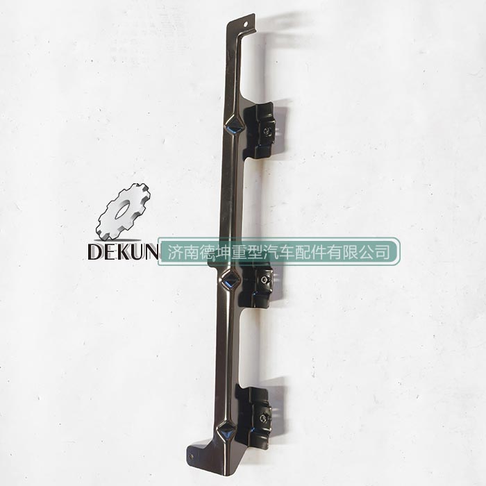 豪沃MAX右侧叶子板骨架